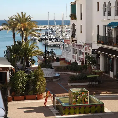 Aparthotel Duquesa Harbour Club