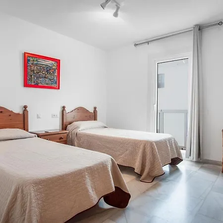 Duquesa Harbour Club 4*