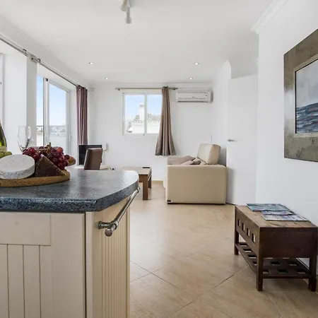 Duquesa Harbour Club 4*