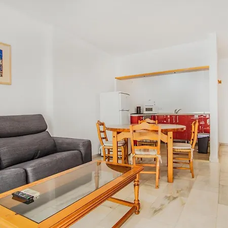 Duquesa Harbour Club Aparthotel 4*