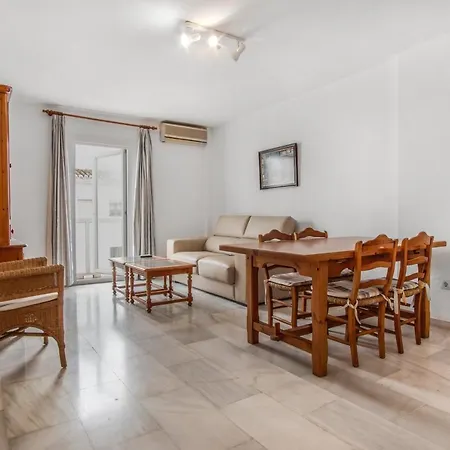 Aparthotel Duquesa Harbour Club 4*