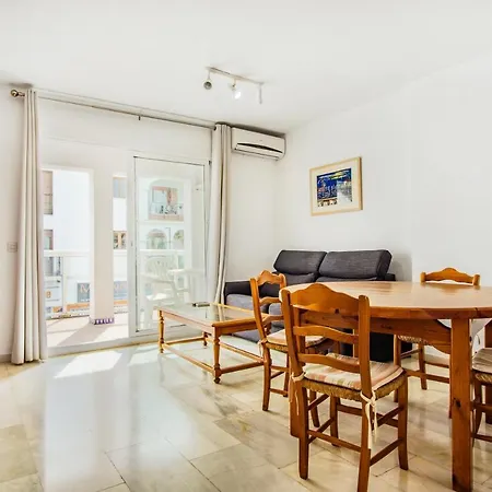 Aparthotel Duquesa Harbour Club