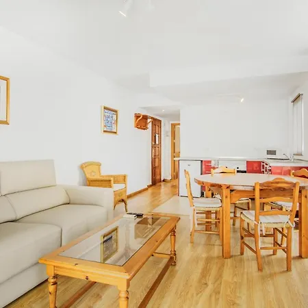 Aparthotel Duquesa Harbour Club