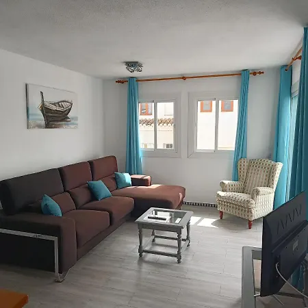 Aparthotel Duquesa Harbour Club