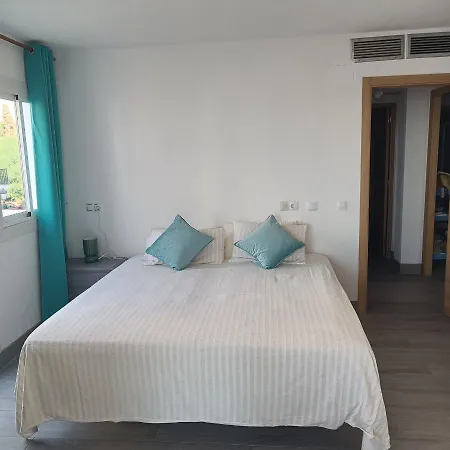 Duquesa Harbour Club 4*