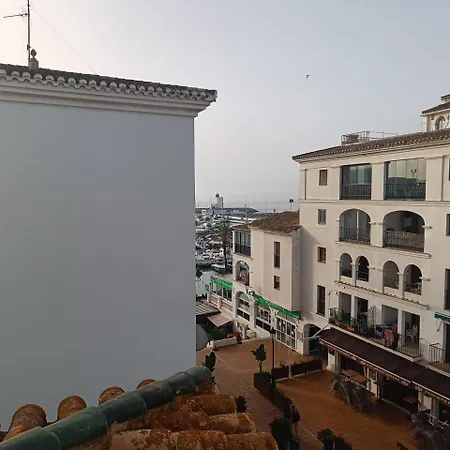 Duquesa Harbour Club